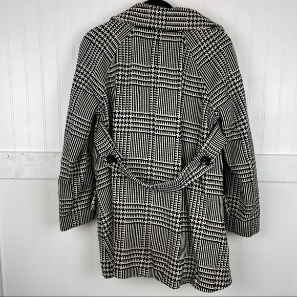 REISS Houndstooth Button Down Coat - Picture 5 of 6